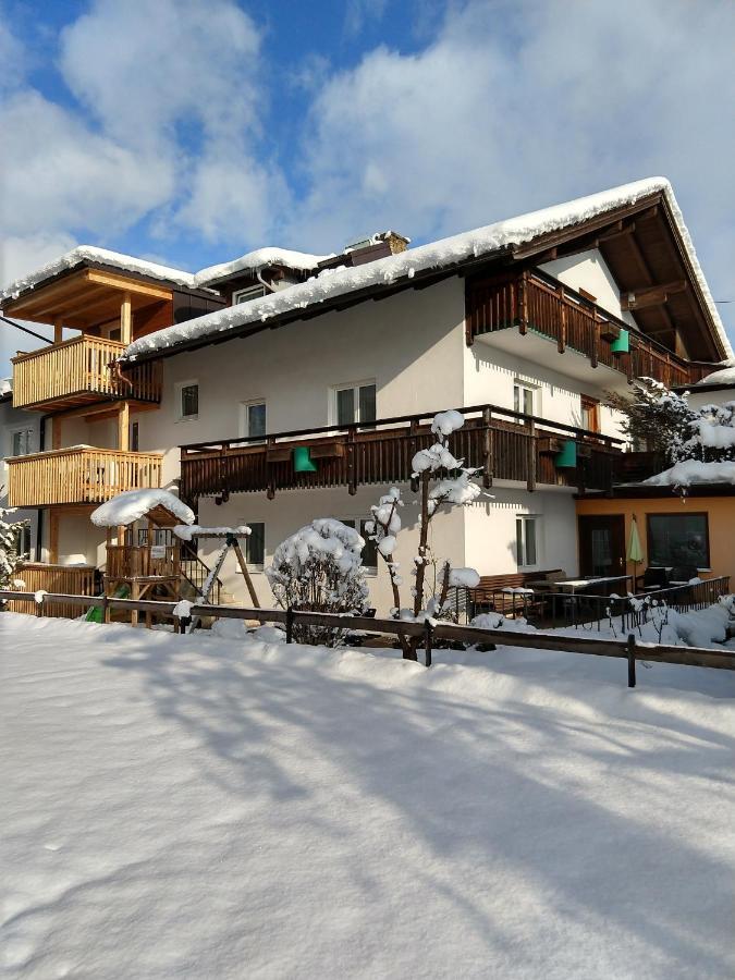Appartements Pungg Fuegen Luaran gambar